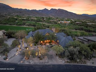 6200 N Desert Moon Loop, Tucson, AZ 85750