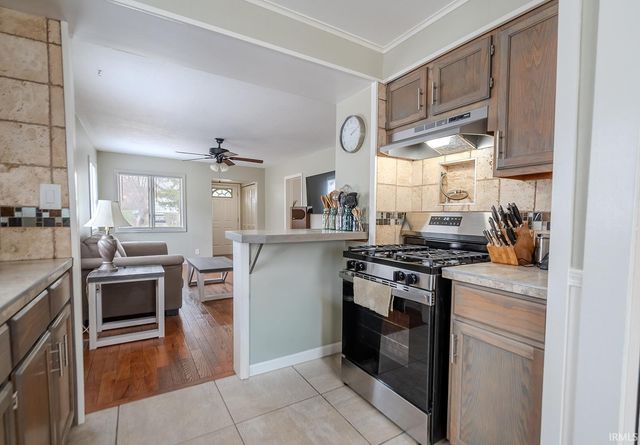 725 Lillian Avenue, Fort Wayne, IN 46808