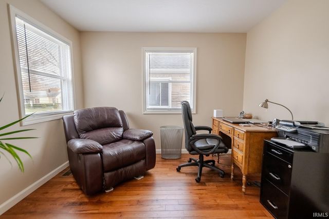 725 Lillian Avenue, Fort Wayne, IN 46808