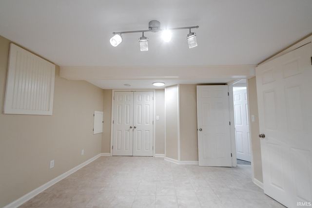 725 Lillian Avenue, Fort Wayne, IN 46808