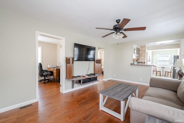 725 Lillian Avenue, Fort Wayne, IN 46808