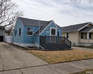 725 Lillian Avenue, Fort Wayne, IN 46808