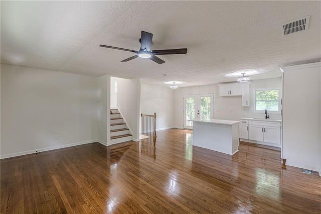 8285 Hemlock Drive, Jonesboro, GA 30238