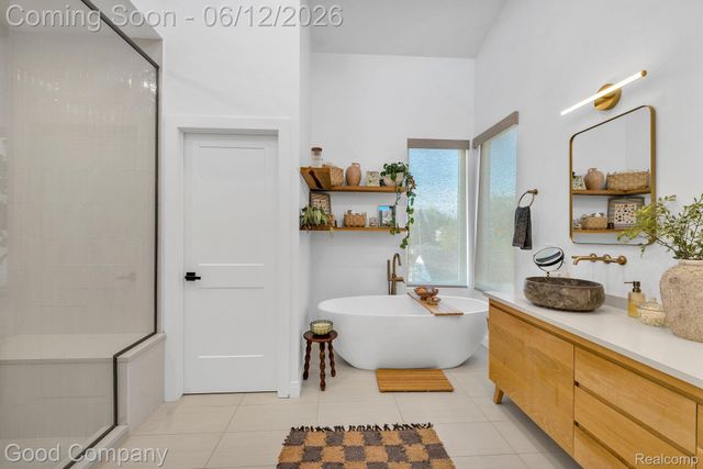 3813 Linwood Avenue, Royal Oak, MI 48073