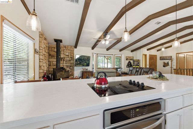 18978 Zachary Ct, Twain Harte, CA 95383