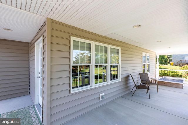 3297 SAINT GEORGES CT, Hampstead, MD 21074