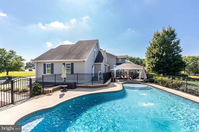 3297 SAINT GEORGES CT, Hampstead, MD 21074