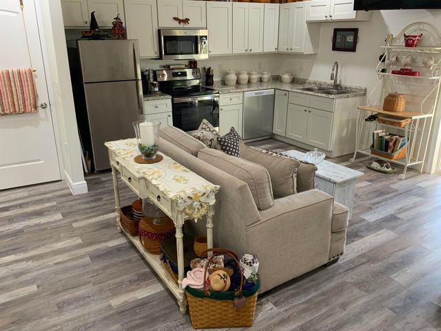 12655 Mars Hill Road, Bauxite, AR 72011