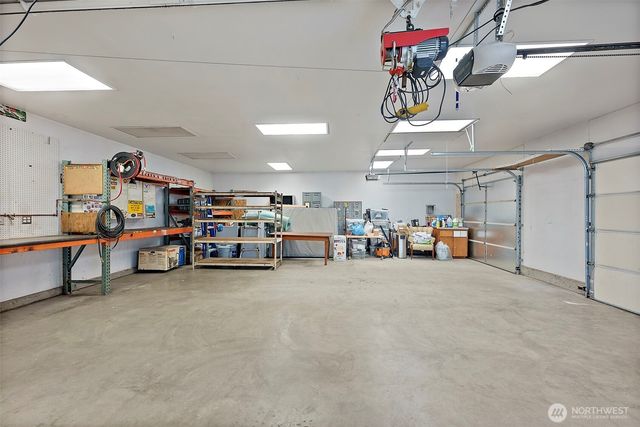 7640 Yakima Avenue, Tacoma, WA 98408
