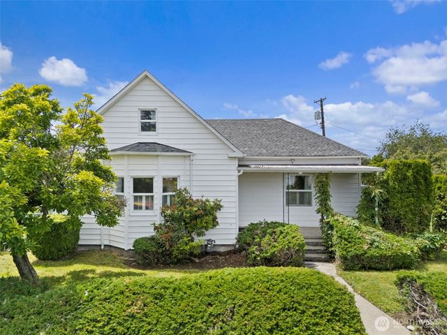7640 Yakima Avenue, Tacoma, WA 98408