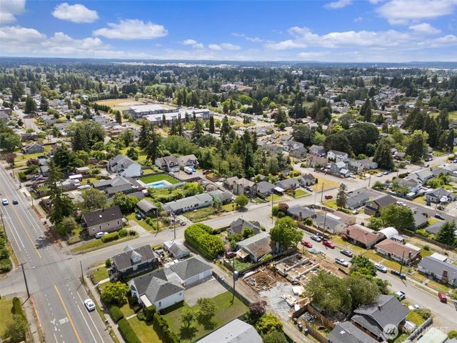 7640 Yakima Avenue, Tacoma, WA 98408