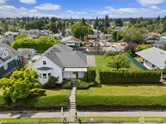 7640 Yakima Avenue, Tacoma, WA 98408