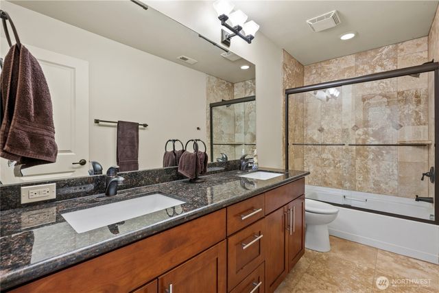 6916 37th Place NE, Marysville, WA 98270