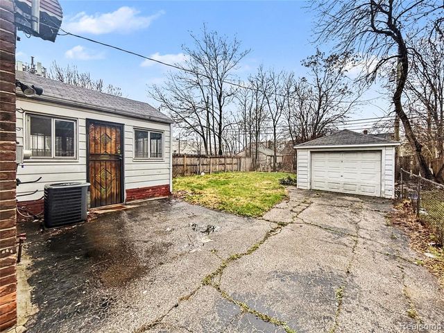 11336 Courville Street, Detroit, MI 48224