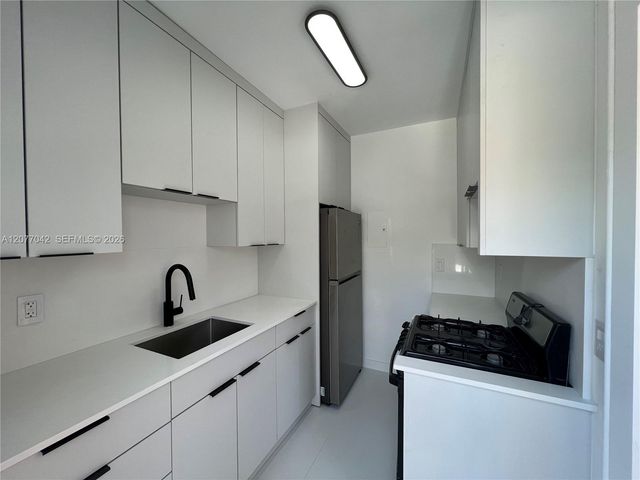145 NE 82nd Terrace 3, Miami, FL 33138