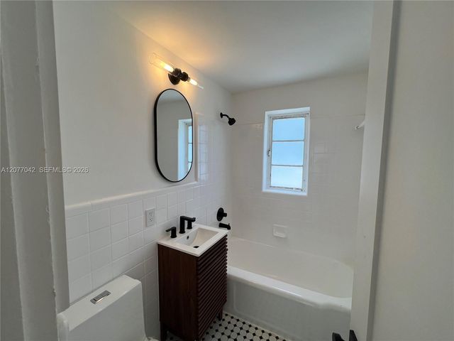 145 NE 82nd Terrace 3, Miami, FL 33138