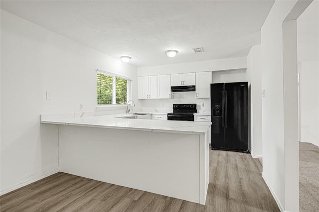 8610 Timber View Drive, Humble, TX 77346
