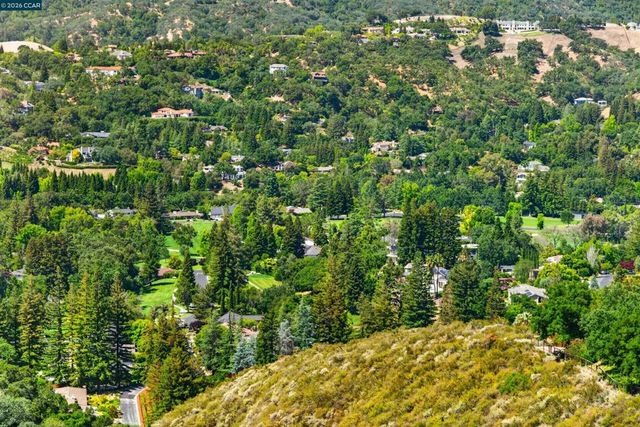554 Oakshire Pl, Alamo, CA 94507