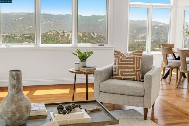 554 Oakshire Pl, Alamo, CA 94507