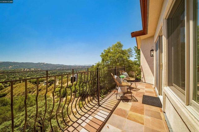 554 Oakshire Pl, Alamo, CA 94507