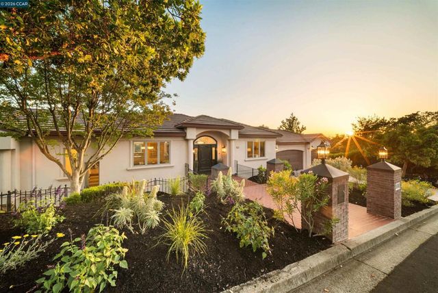 554 Oakshire Pl, Alamo, CA 94507