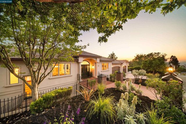 554 Oakshire Pl, Alamo, CA 94507