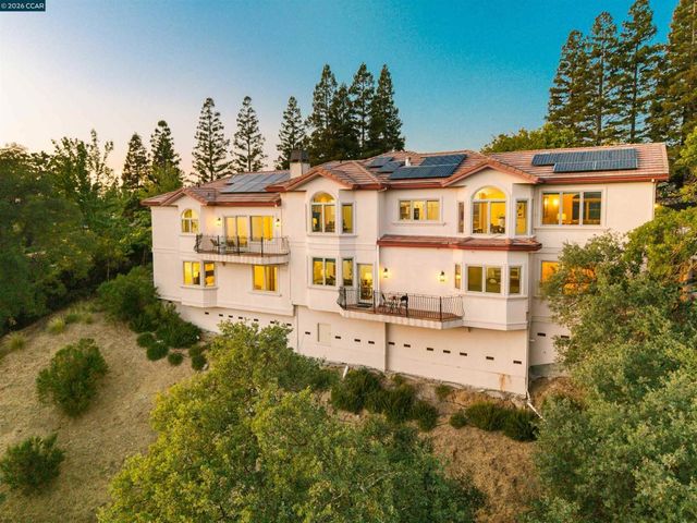 554 Oakshire Pl, Alamo, CA 94507