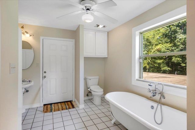 21430 County Road 2182, Whitehouse, TX 75791