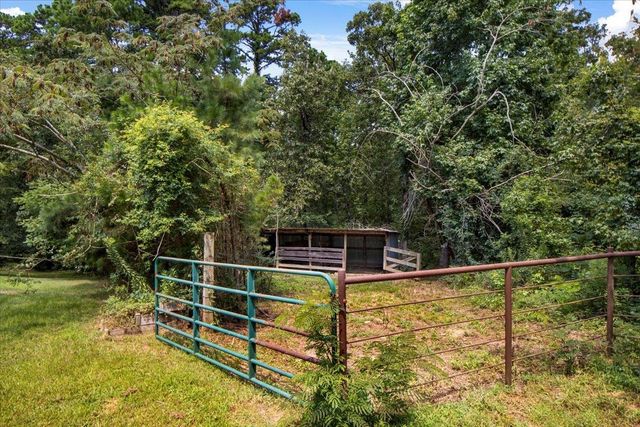 21430 County Road 2182, Whitehouse, TX 75791