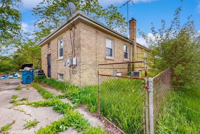 14301 S Halsted Street, Harvey, IL 60426
