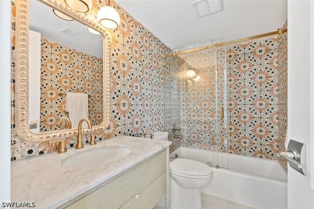 3500 Gulf Shore BLVD N 408, Naples, FL 34103