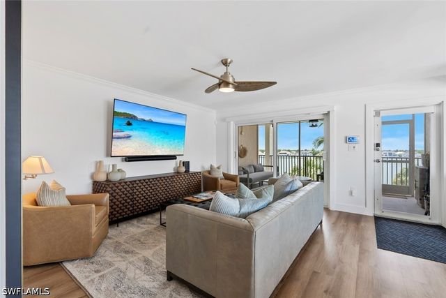 3500 Gulf Shore BLVD N 408, Naples, FL 34103