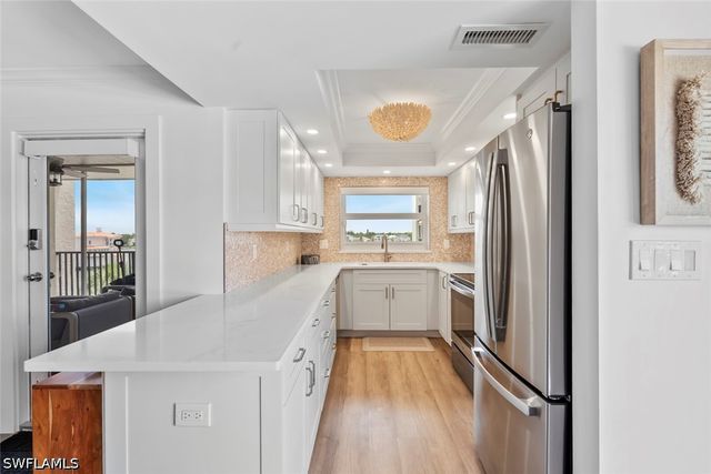 3500 Gulf Shore BLVD N 408, Naples, FL 34103