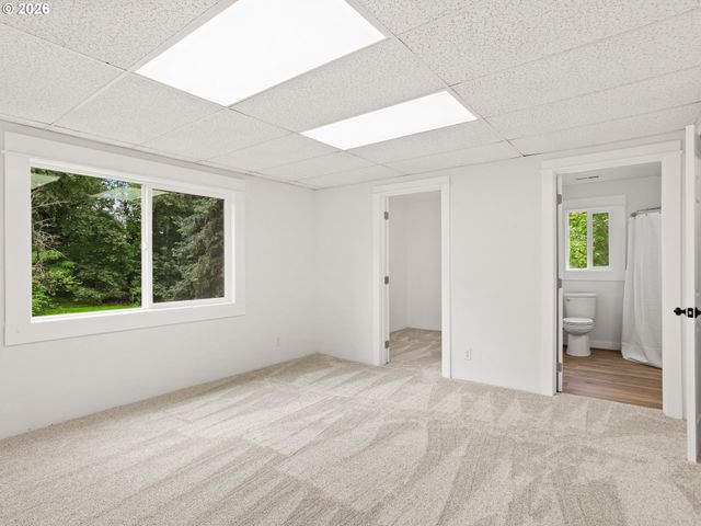 1409 Sw CHASTAIN Ave, Gresham, OR 97080