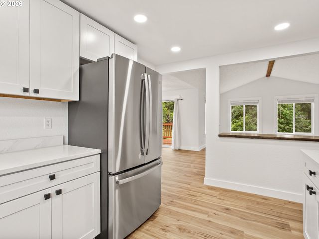 1409 Sw CHASTAIN Ave, Gresham, OR 97080