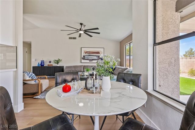 2854 Mahogany Grove Avenue, Henderson, NV 89074