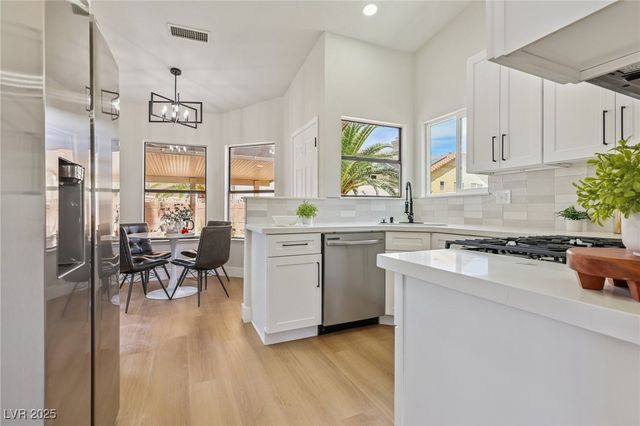 2854 Mahogany Grove Avenue, Henderson, NV 89074