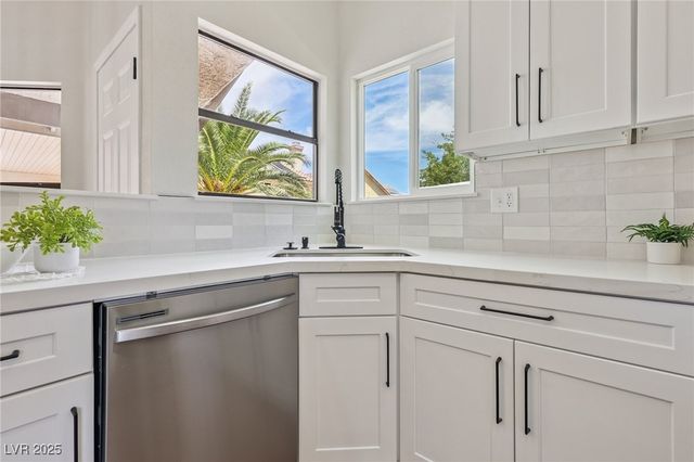 2854 Mahogany Grove Avenue, Henderson, NV 89074