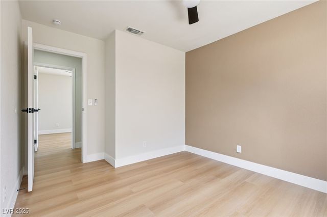 2854 Mahogany Grove Avenue, Henderson, NV 89074