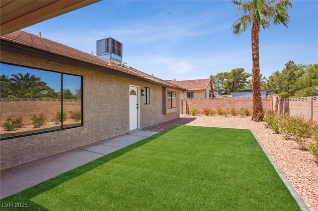 2854 Mahogany Grove Avenue, Henderson, NV 89074