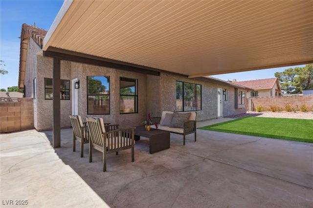 2854 Mahogany Grove Avenue, Henderson, NV 89074