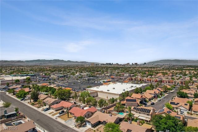 2854 Mahogany Grove Avenue, Henderson, NV 89074