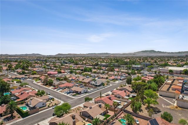 2854 Mahogany Grove Avenue, Henderson, NV 89074