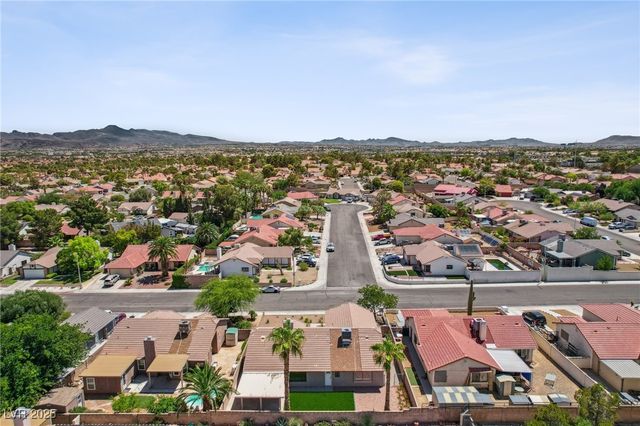 2854 Mahogany Grove Avenue, Henderson, NV 89074