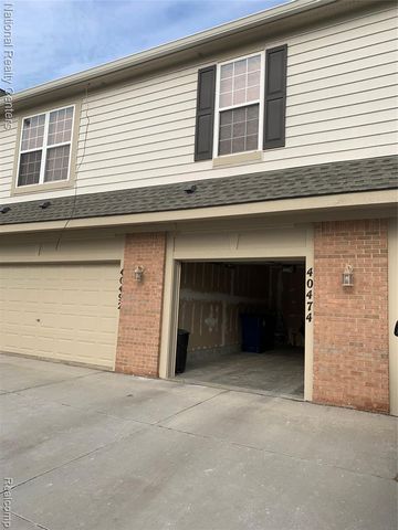40474 Blythefield Lane, Canton, MI 48188