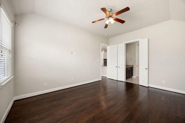 915 Abelia Avenue, Richmond, TX 77406