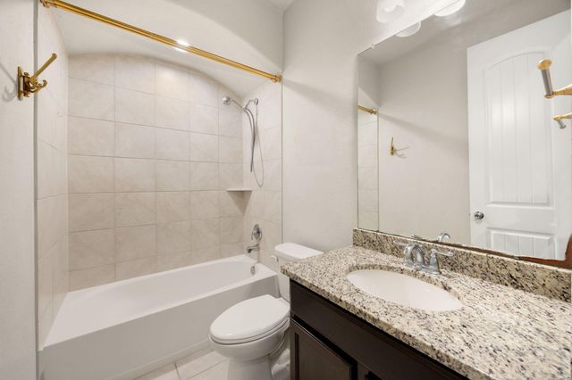 915 Abelia Avenue, Richmond, TX 77406