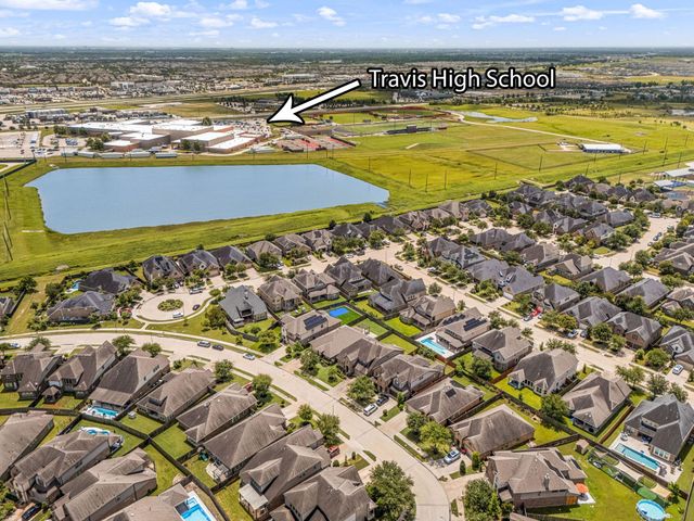 915 Abelia Avenue, Richmond, TX 77406