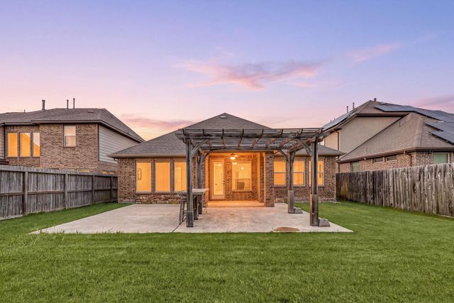 915 Abelia Avenue, Richmond, TX 77406
