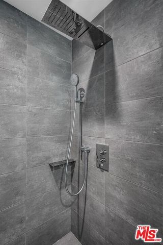 728 N Sweetzer Avenue 112, West Hollywood, CA 90069